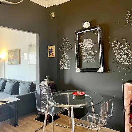 #retro Pop Culture Apt By Halu! Apartment *